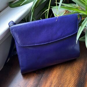 Charles Jourdan Purple purse ‘80s vintage
